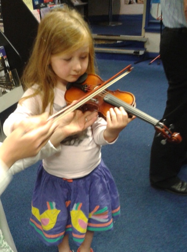 Music 4 Mini Maestros Colourstrings Violin Classes